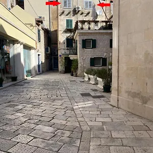 Ela Apartamento Split