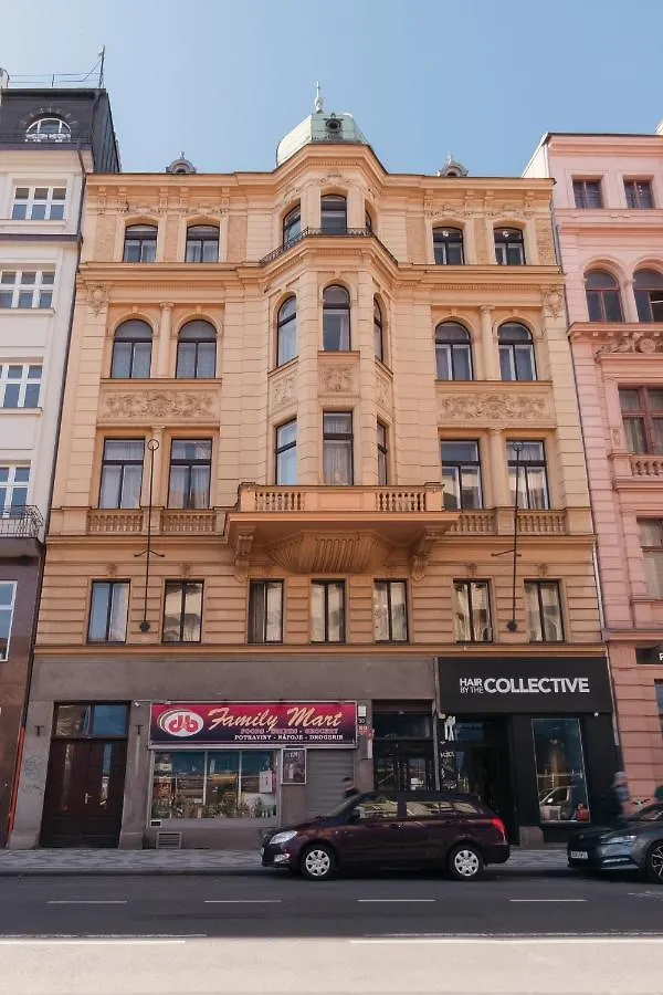 Prague Days - Spacious Designer Studios In City Center - Powder Tower